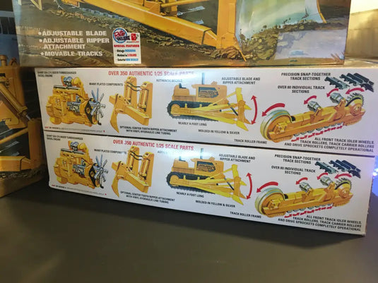 AMT - AMT 1086 CONSTRUCTION BULLDOZER MODEL KIT - SCALE