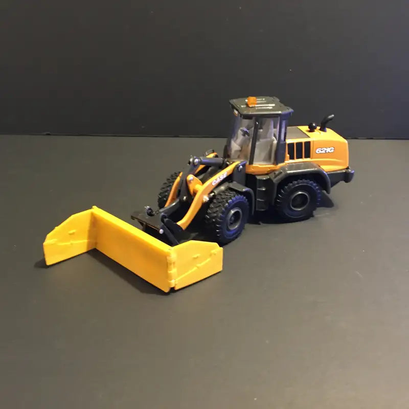 Load image into Gallery viewer, CASE - 1/50 - 621G WHEEL LOADER W/ MP SNOW PLOW - DIECAST
