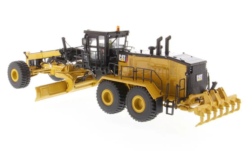 Load image into Gallery viewer, CAT - 1/50 - 24 MOTOR GRADER - DIECAST | SCALE | MOTOR
