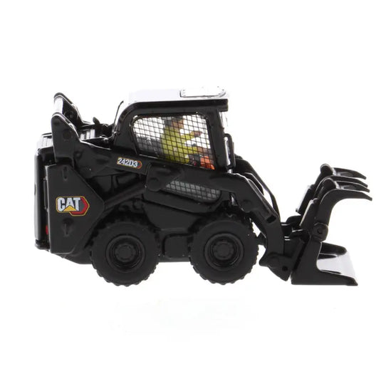 CAT - 1/50 - 242D3 SKID STEER LOADER WITH SPECIAL BLACK