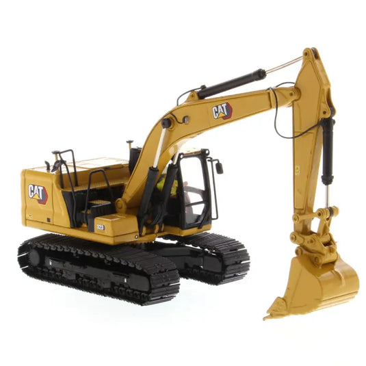 CAT - 1/50 - 323 HYDRAULIC EXCAVATOR W 4 NEW WORK-TOOLS