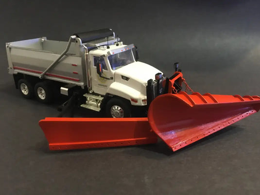 CAT - 1/50 - CAT 660 (WHITE) 10 WHEELERS SNOW EQUIPPED