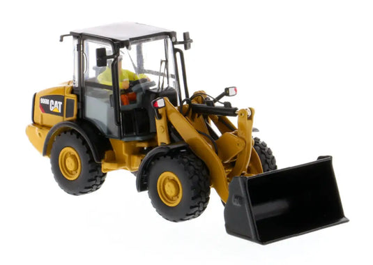 CAT - 1/50 - 906M COMPACT WHEEL LOADER - DIECAST | SCALE