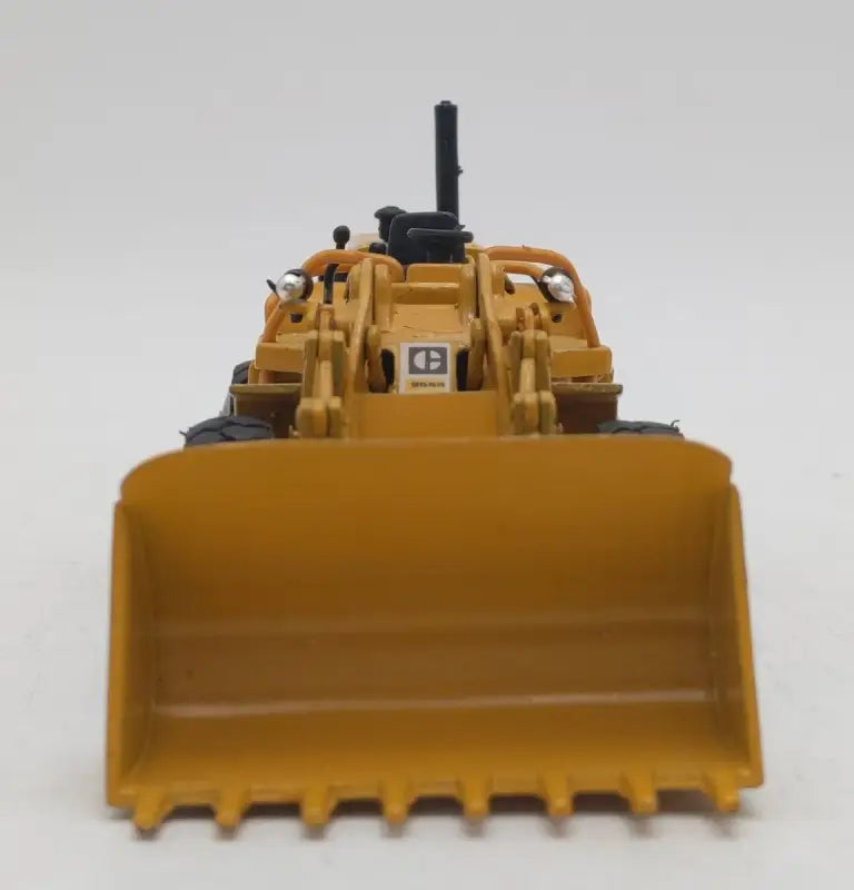 Chargez l'image dans la visionneuse de la galerie, CAT - 1/50 - 966R WHEEL LOADER - DIECAST | SCALE | WHEEL
