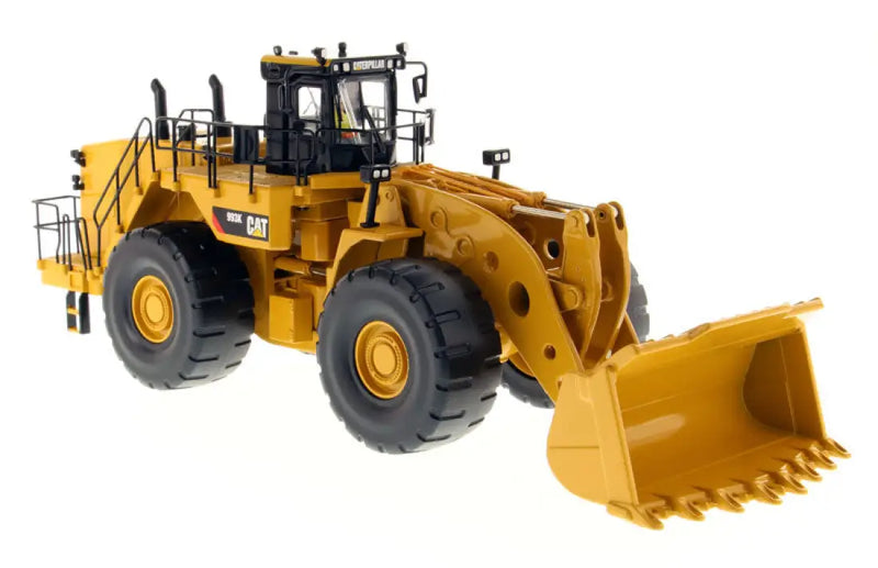 Chargez l&#39;image dans la visionneuse de la galerie, CAT - 1/50 - 993K WHEEL LOADER - DIECAST | SCALE | WHEEL
