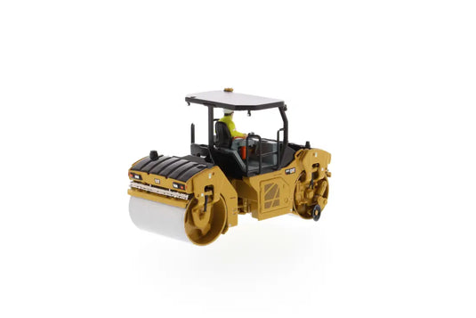 CAT - 1/50 - CB-13 TANDEM VIBRATORY ROLLER WITH ROPS