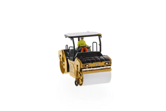 CAT - 1/50 - CB-13 TANDEM VIBRATORY ROLLER WITH ROPS