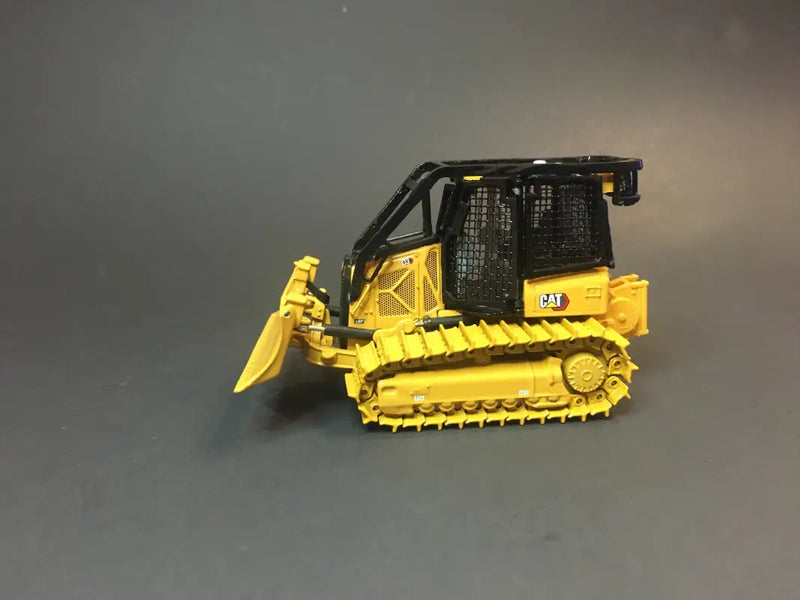 Load image into Gallery viewer, CAT - 1/50 - D3 FIRE SUPPRESSION DOZER - DIECAST | SCALE
