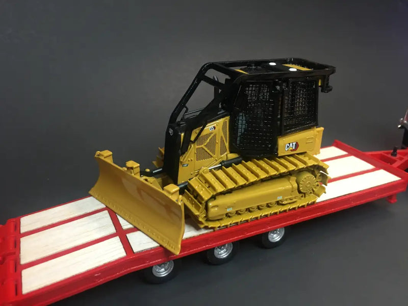 Load image into Gallery viewer, CAT - 1/50 - D3 FIRE SUPPRESSION DOZER - DIECAST | SCALE
