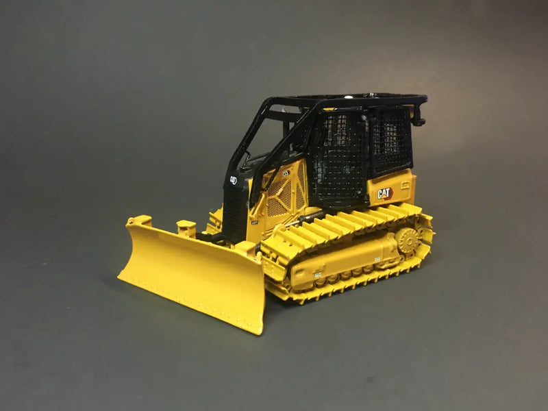 Load image into Gallery viewer, CAT - 1/50 - D3 FIRE SUPPRESSION DOZER - DIECAST | SCALE
