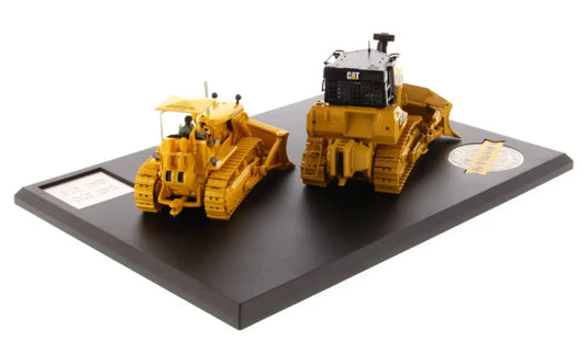 CAT - 1/50 - D7C & D7E TRACK-TYPE TRACTOR EVOLUTION SERIES