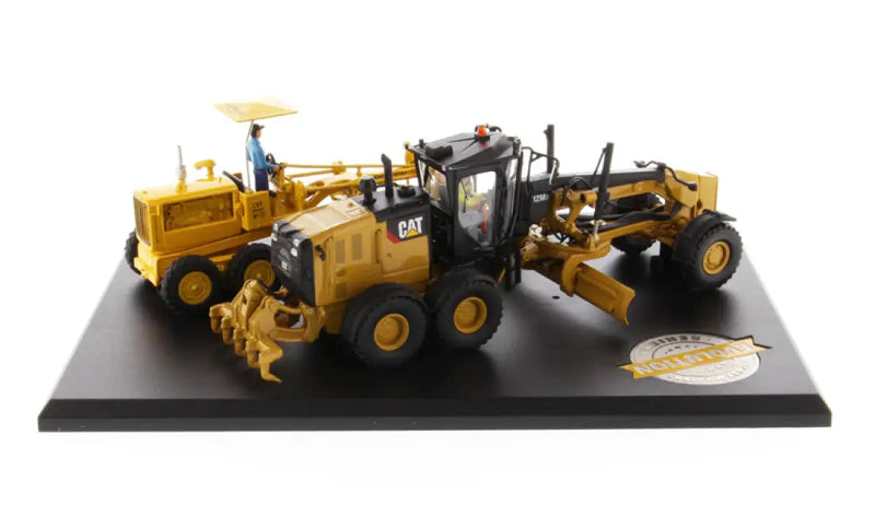 Load image into Gallery viewer, CAT - 1/50 - DIESEL NO. 12 &amp; 12M3 MOTOR GRADERS EVOLUTION
