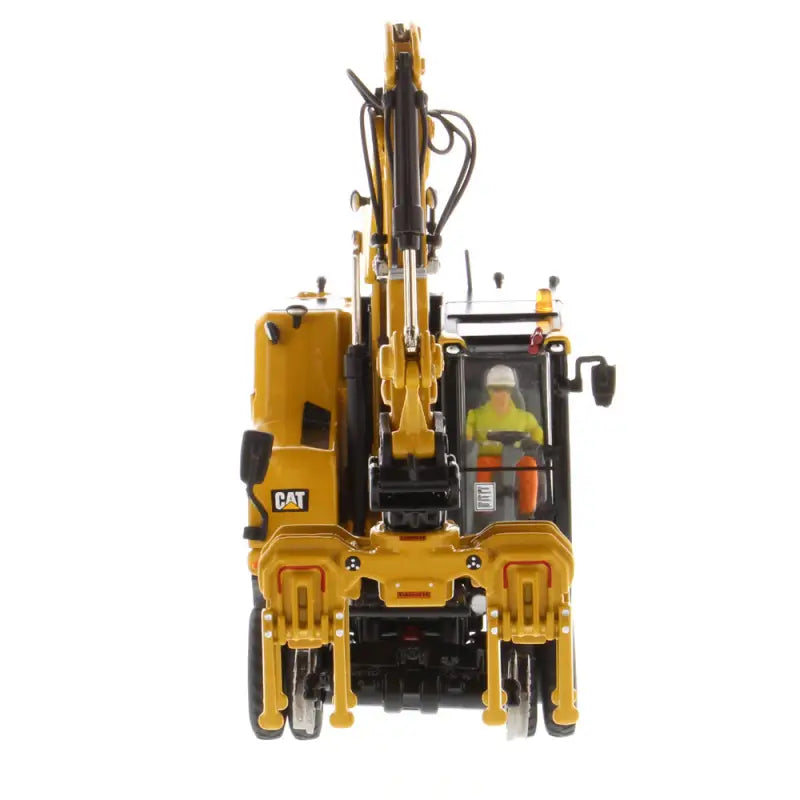 Chargez l&#39;image dans la visionneuse de la galerie, CAT - 1/50 - M323F RAILROAD WHEELED EXCAVATOR CAT YELLOW
