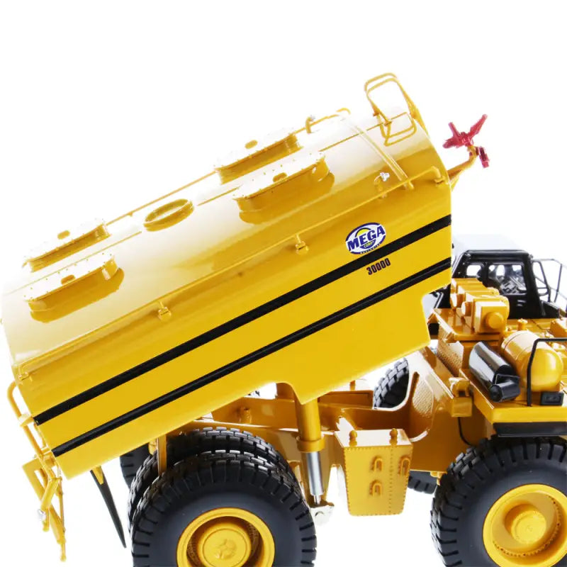 Chargez l&#39;image dans la visionneuse de la galerie, CAT - 1/50 - MWT30 MEGA MINING TRUCK WATER TANK - DIECAST
