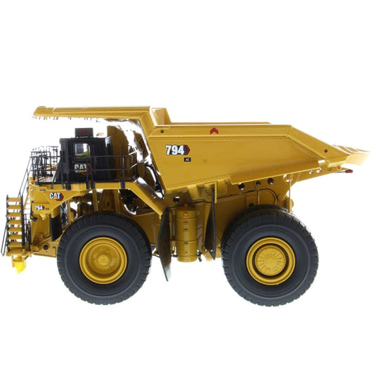 1/50 - 794 AC Mining Truck DIECAST | SCALE