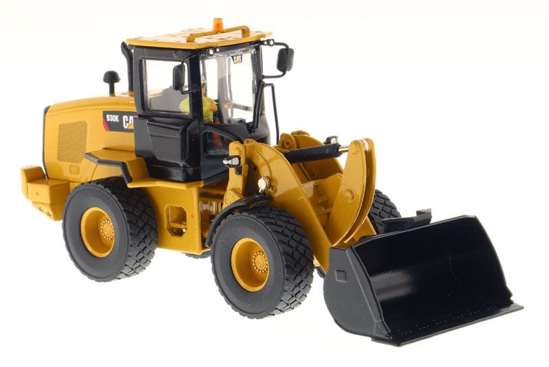 Load image into Gallery viewer, 1/50 - 930K Wheel Loader DIECAST | SCALE

