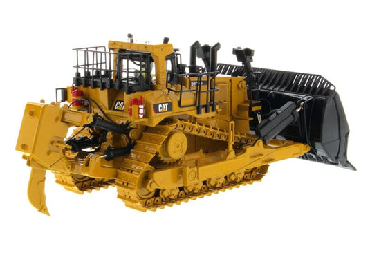 1/50 - D11T CD Carrydozer DIECAST | SCALE TRACK-TYPE TRACTOR