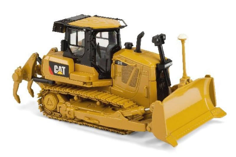Load image into Gallery viewer, 1/50 - D7E Track Type Tractor with Electric Drive DIECAST
