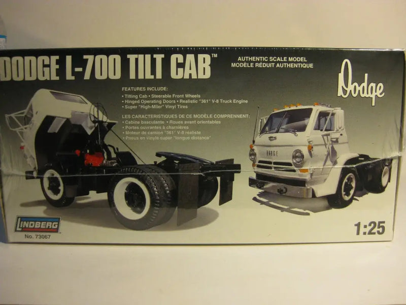 Chargez l&#39;image dans la visionneuse de la galerie, DODGE - L-700 TILT CAB - SCALE MODEL | RECYCLE-BIN
