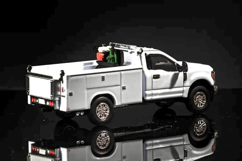 Chargez l&#39;image dans la visionneuse de la galerie, FORD - 1/50 - F350 ROADSIDE SERVICE TRUCK - WHITE - DIECAST
