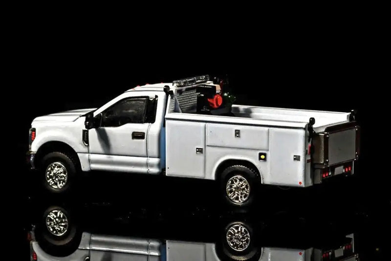 Chargez l&#39;image dans la visionneuse de la galerie, FORD - 1/50 - F350 ROADSIDE SERVICE TRUCK - WHITE - DIECAST
