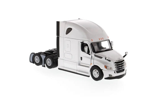 FREIGHTLINER - 1/50 - NEW CASCADIA 72’’ SLEEPER - PEARL