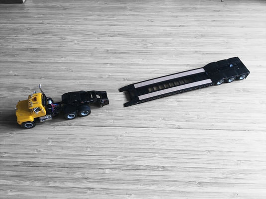 1/50 - XL 120 Low - Profile Trailer Black (Outrigger Style)