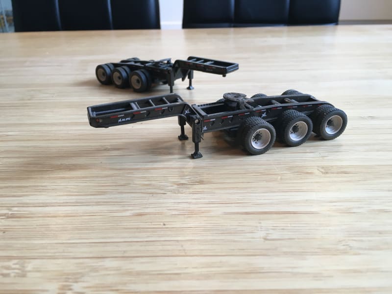 Load image into Gallery viewer, 1/50 - Tridem axle Jeep DIECAST | SCALE TRAILER LOWBOY
