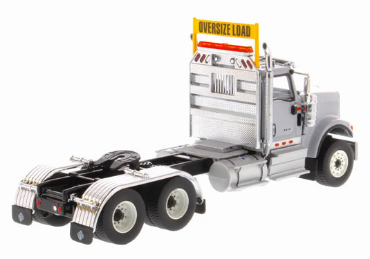 INTERNATIONAL - 1/50 - HX 520 TANDEM TRACTOR - LIGHT GREY