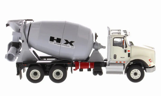 INTERNATIONAL - 1/50 - HX 615 CONCRETE MIXER - WHITE