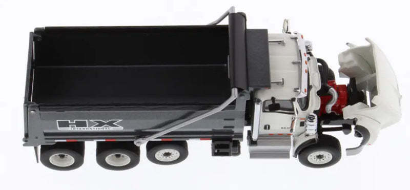 Chargez l&#39;image dans la visionneuse de la galerie, INTERNATIONAL - 1/50 - HX 620 DUMP TRUCK - WHITE CAB/GUN
