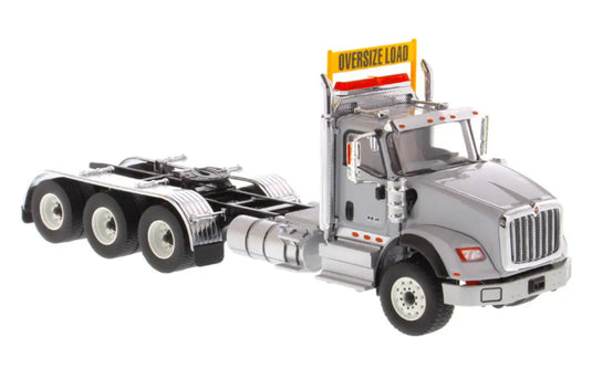 INTERNATIONAL - 1/50 - HX 620 TRIDEM TRACTOR -LIGHT GREY