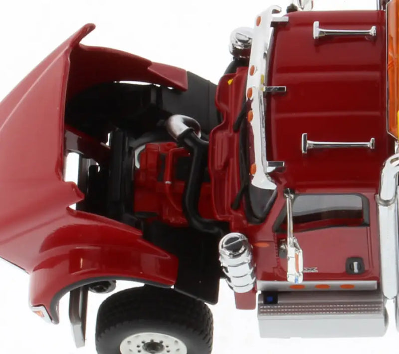 Chargez l&#39;image dans la visionneuse de la galerie, INTERNATIONAL - 1/50 - HX 620 TRIDEM TRACTOR -RED - DIECAST
