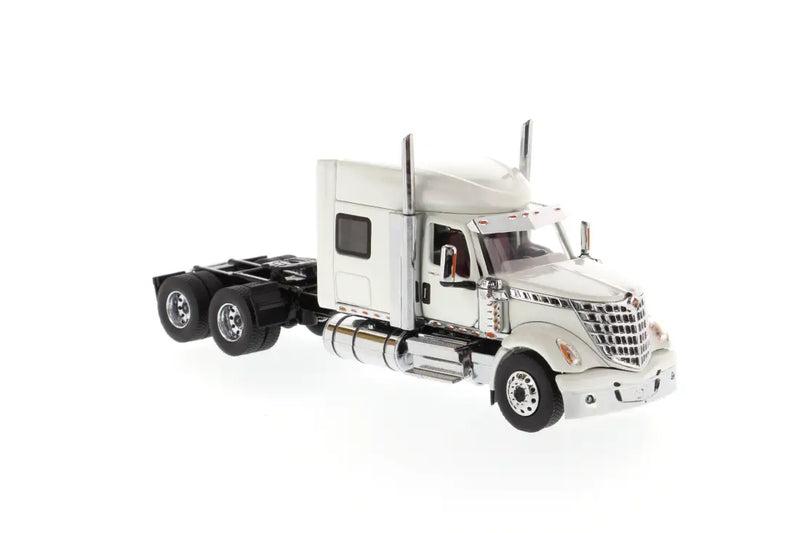 Chargez l&#39;image dans la visionneuse de la galerie, INTERNATIONAL - 1/50 - LONESTAR SLEEPER - WHITE - DIECAST
