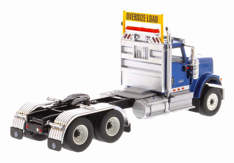 Load image into Gallery viewer, 1/50 - HX 520 Tandem Tractor Metallic Blue DIECAST | SCALE
