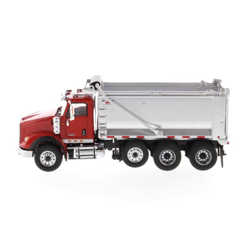 Load image into Gallery viewer, 1/50 - HX 620 SB OX Stampede Dump Truck Red Cab DIECAST
