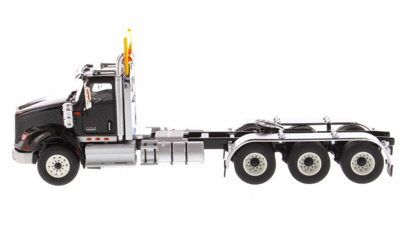 Load image into Gallery viewer, 1/50 - HX 620 Tridem Tractor -Metallic Black DIECAST
