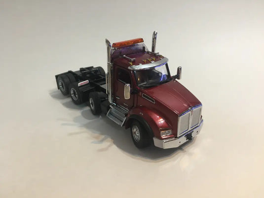 KENWORTH - 1/50 - T880 SBFA DAYCAB PUSHER-AXLE TANDEM