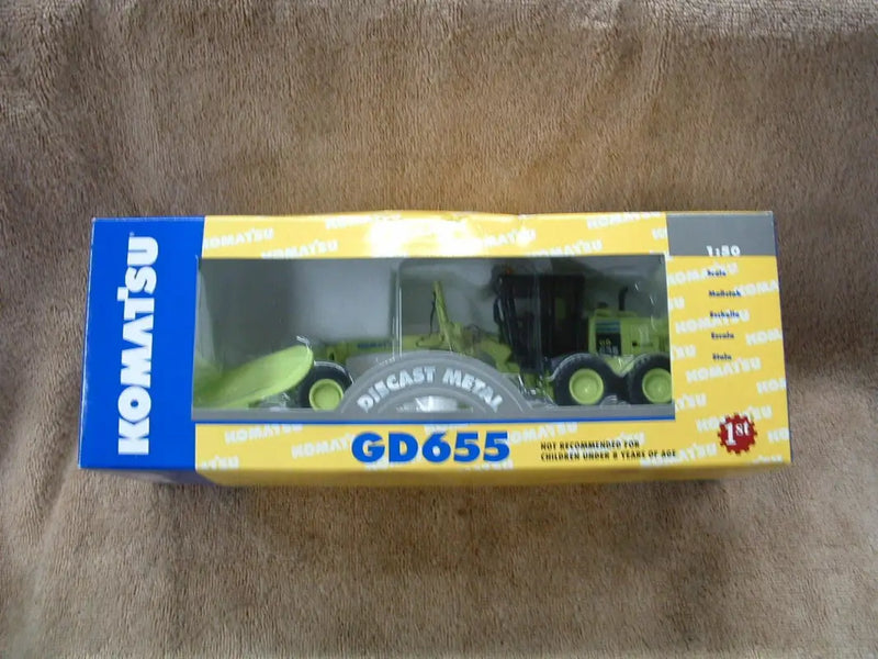 Load image into Gallery viewer, KOMATSU - 1/50 - GD655 MOTOR GRADER - GREEN
