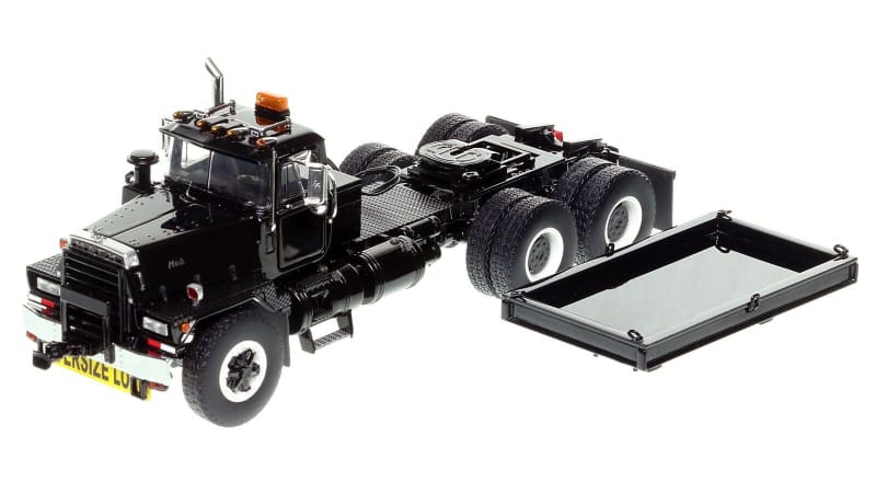 Chargez l&#39;image dans la visionneuse de la galerie, 1/50 - Mack RD800 Tandem Axle Tractor with Ballast Tray
