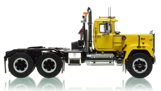 MACK - 1/50 - MACK SUPERLINER HEAVY SPEC TANDEM AXLE