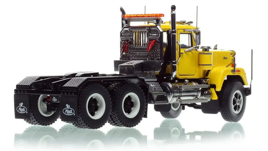 MACK - 1/50 - MACK SUPERLINER HEAVY SPEC TANDEM AXLE