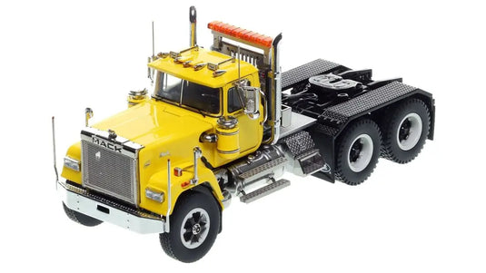 MACK - 1/50 - MACK SUPERLINER HEAVY SPEC TANDEM AXLE