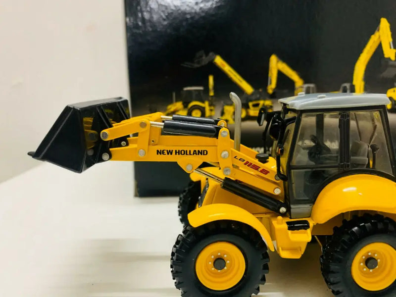 Chargez l&#39;image dans la visionneuse de la galerie, NEW HOLLAND - 1/50 - 115B BACKHOE LOADER - DIECAST | SCALE
