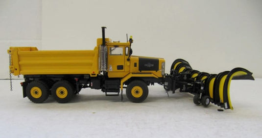 1/50 - P-Series Snow Plow Truck 6x4 Yellow DIECAST | SCALE