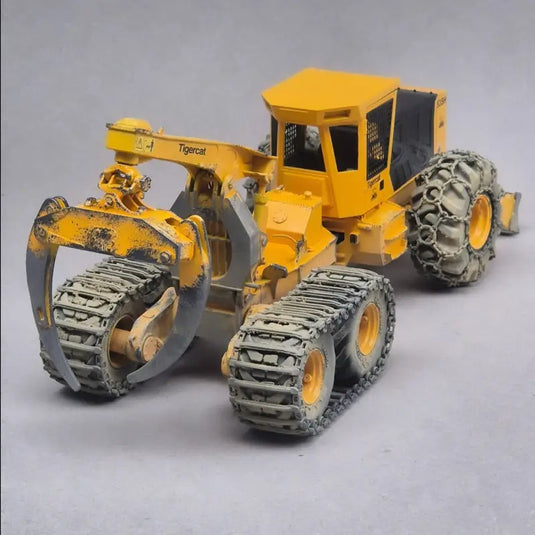 PAPYHOBBY - 1/24 - 635E GRAPPLE SKIDDER - SCALE MODEL