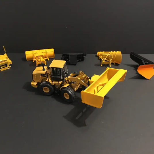 PAPYHOBBY - 1/50 - PUSHER PLOW BOX - 03 - YARD MOVER