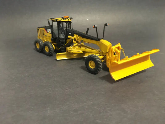 PAPYHOBBY - 1/50 - REVERSIBLE SNOPLOW FOR GRADER - DIECAST