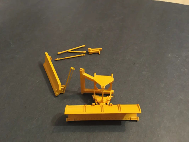 Chargez l&#39;image dans la visionneuse de la galerie, PAPYHOBBY - 1/50 - REVERSIBLE SNOWPLOW W/ SIDE WING - WHEEL
