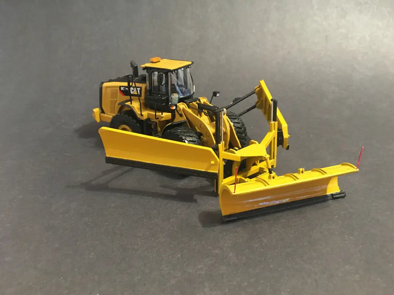 Load image into Gallery viewer, PAPYHOBBY - 1/50 - REVERSIBLE SNOWPLOW W/ TWIN SIDE WING
